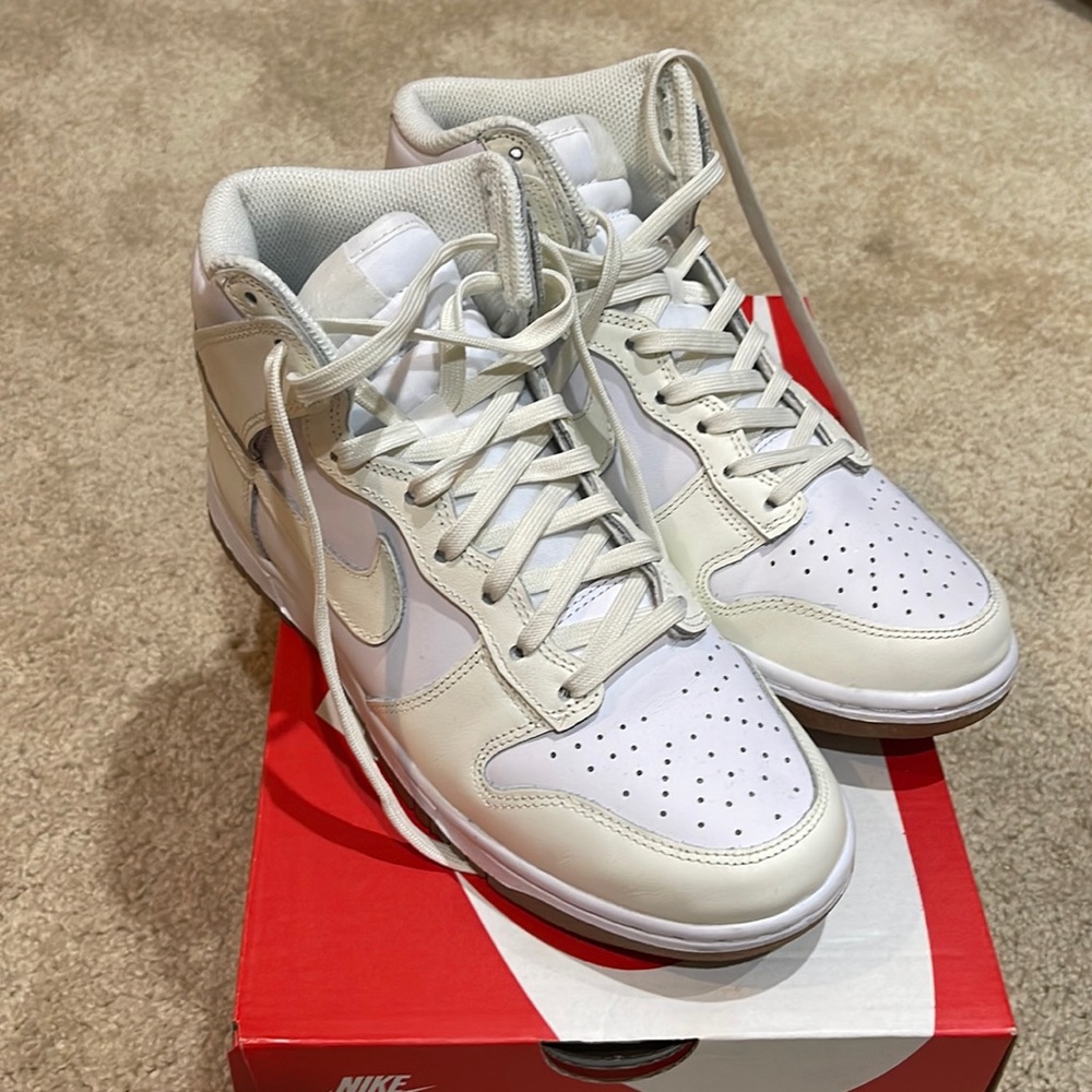 Nike Dunk High Sneakers